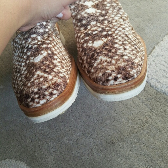 NWOT Free People Velvet Brown Loafers - Picture 7 of 7